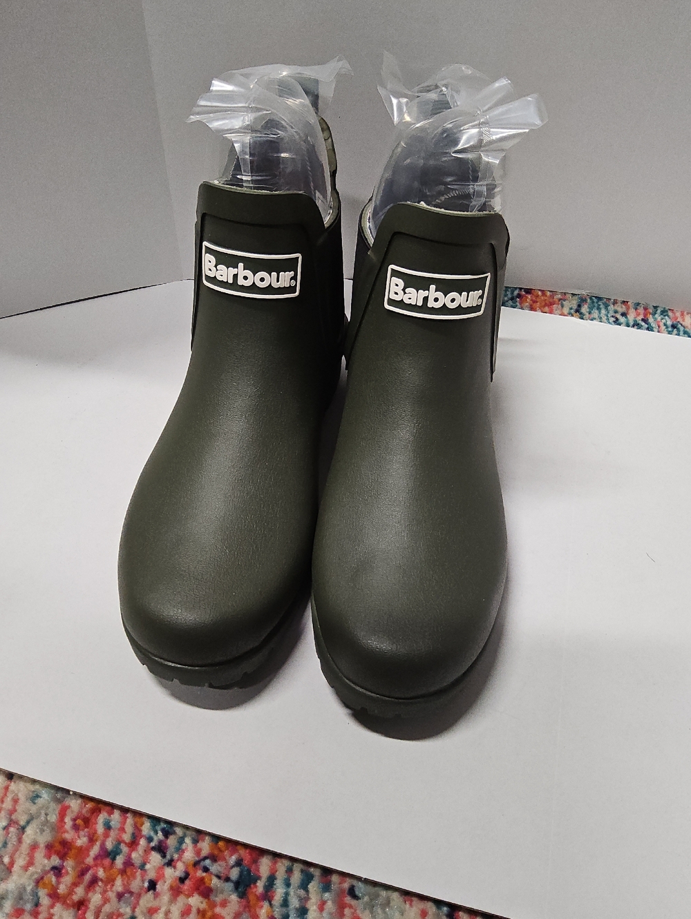 NWOT Barbour Wilton Size 5 Olive Rain Boots